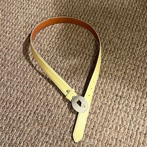 Vineyard Vines yellow leather belt
